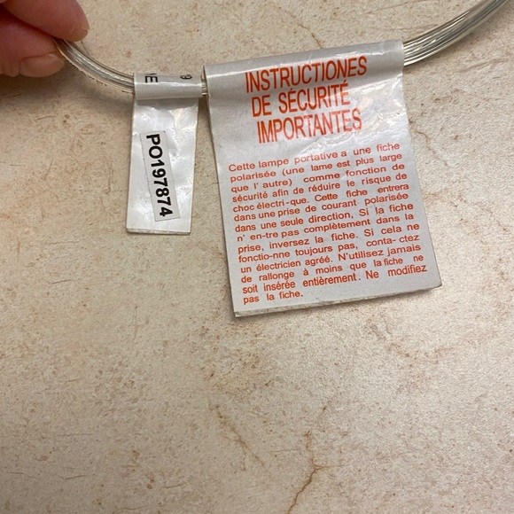 Portable hanging Glass Pendant Lamp with Edison bulb - Picture 14 of 15